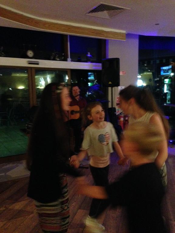 Leitrim Marina Hotel Carrick on Shannon Exteriör bild