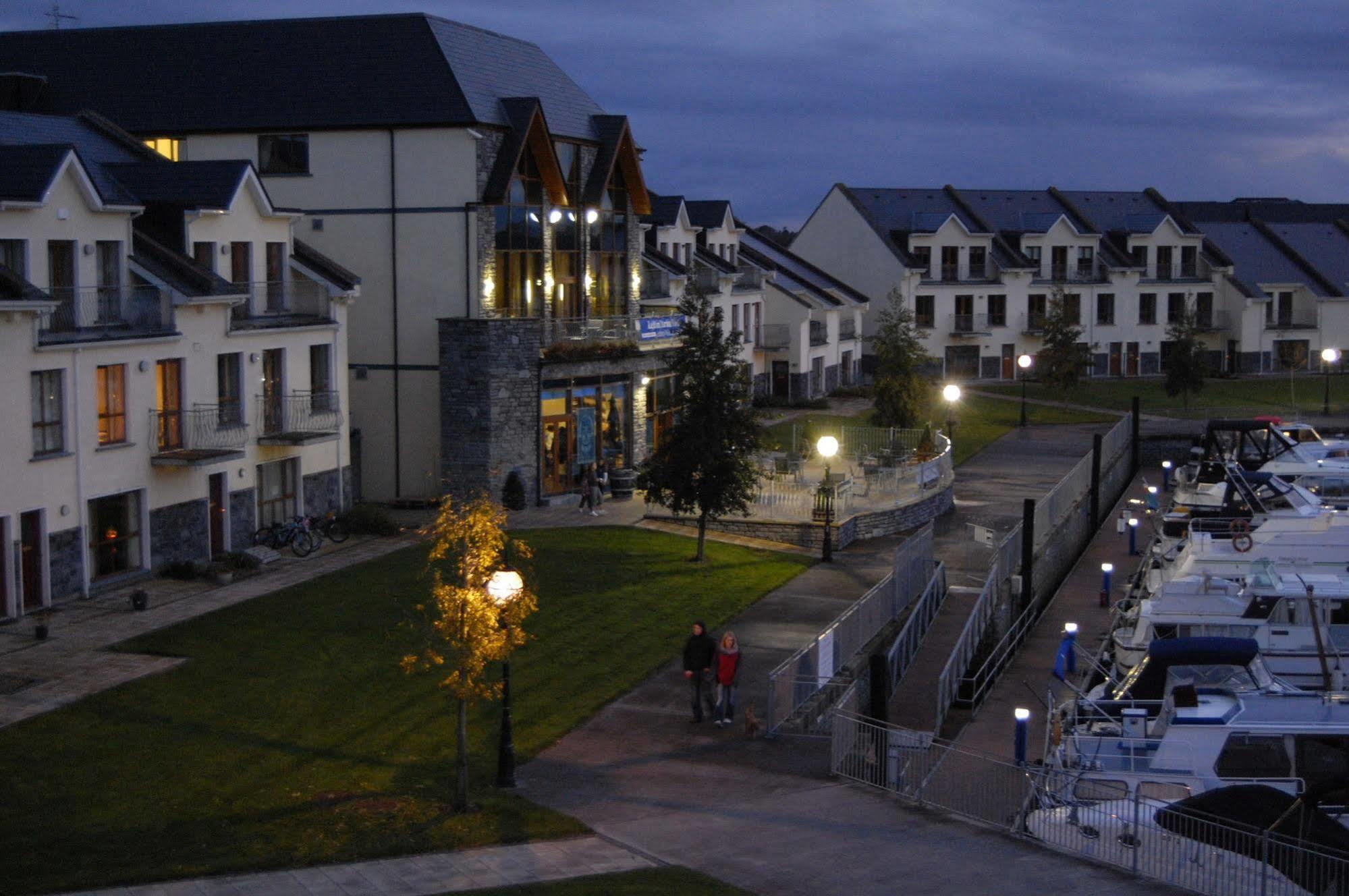 Leitrim Marina Hotel Carrick on Shannon Exteriör bild