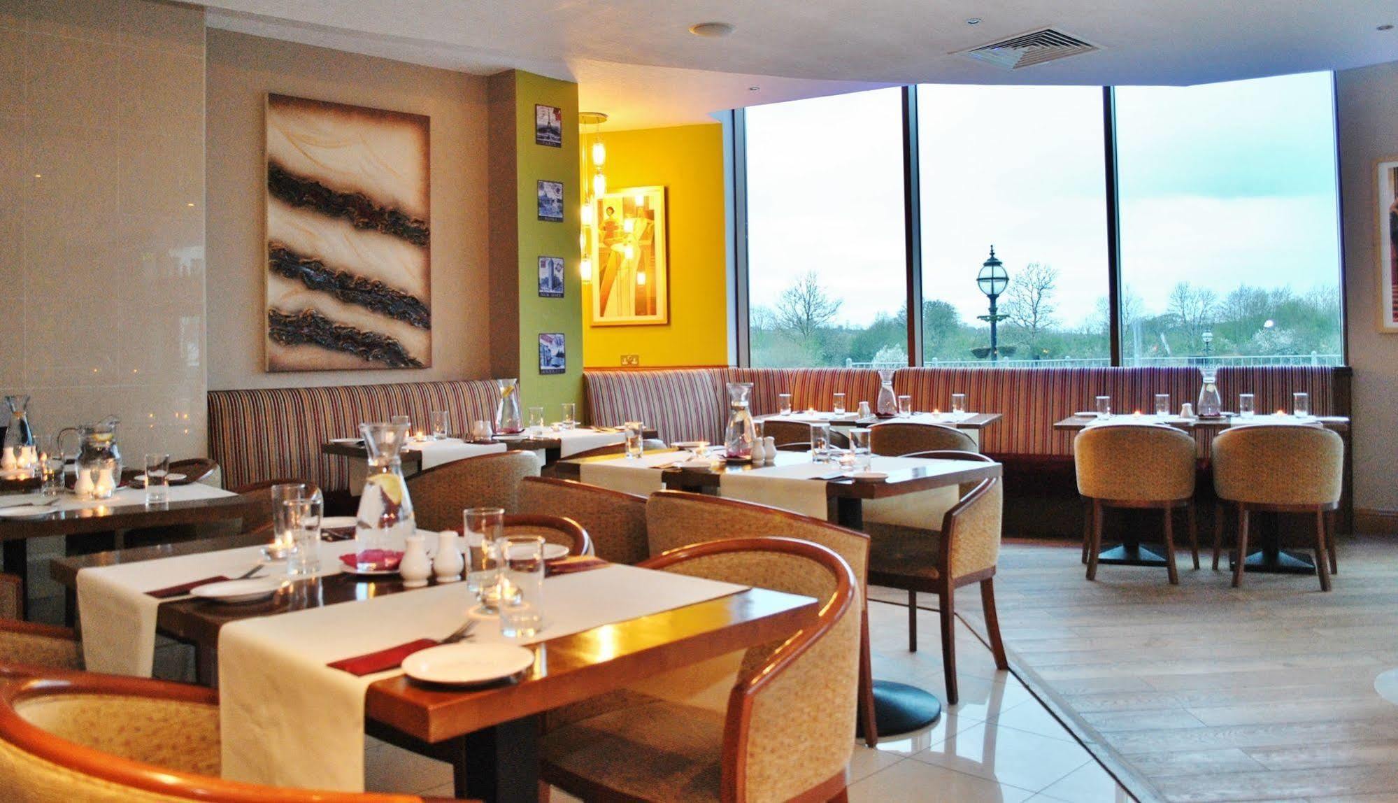 Leitrim Marina Hotel Carrick on Shannon Exteriör bild